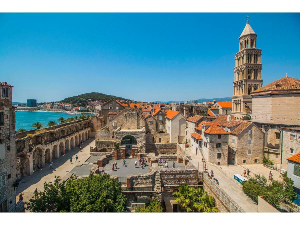 Terazza Grande In Diocletian Tower Appartement Split Buitenkant foto
