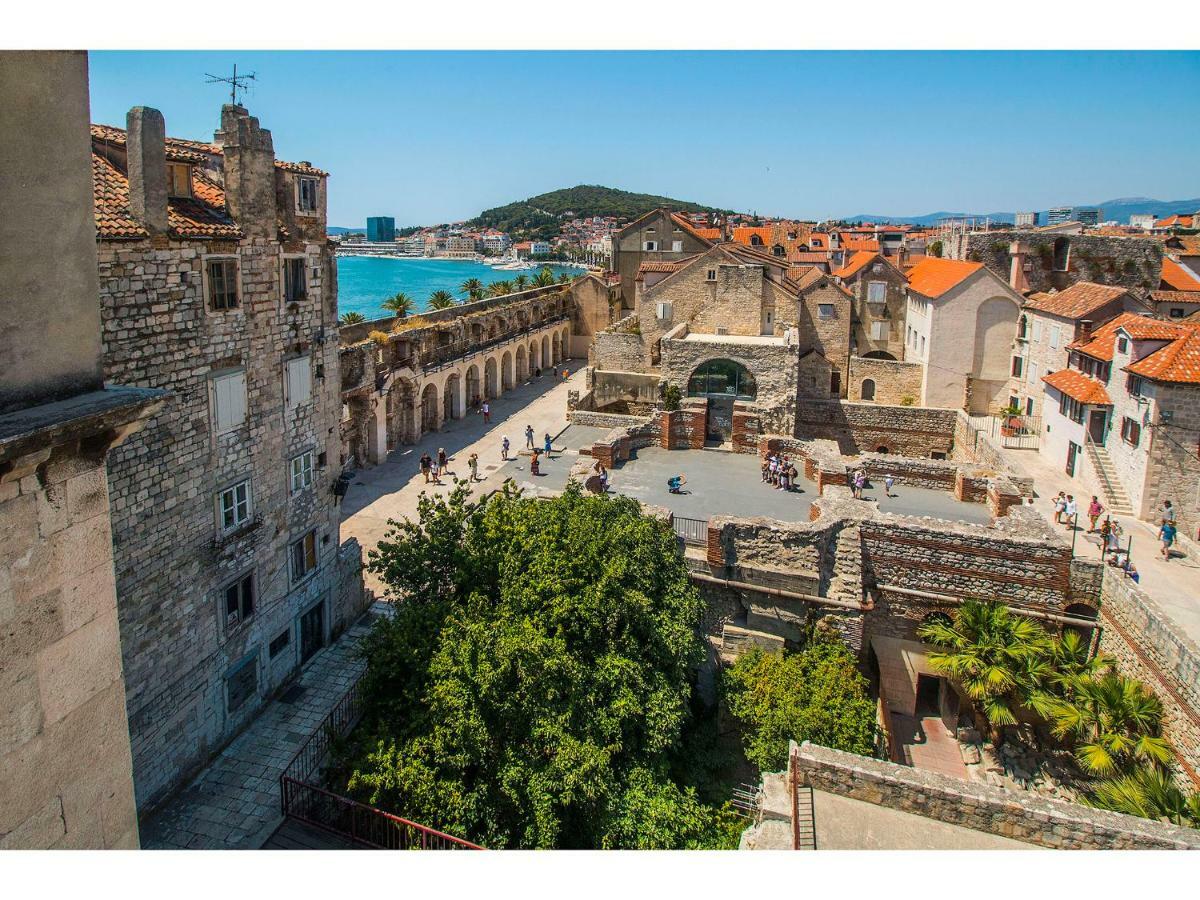 Terazza Grande In Diocletian Tower Appartement Split Buitenkant foto